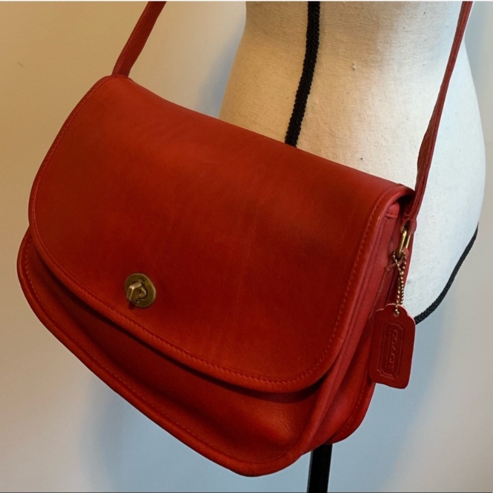 ❤️RARE Vintage Coach NYC City Bag 9790